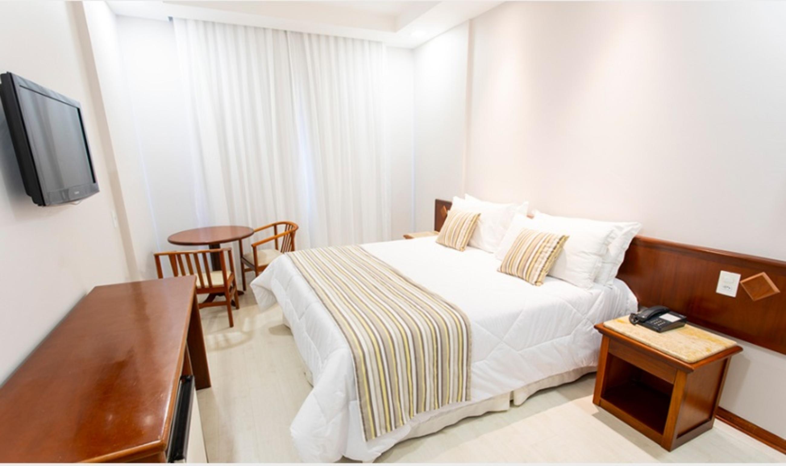 Hotel Carlton Plaza Pocos de Caldas Exterior photo