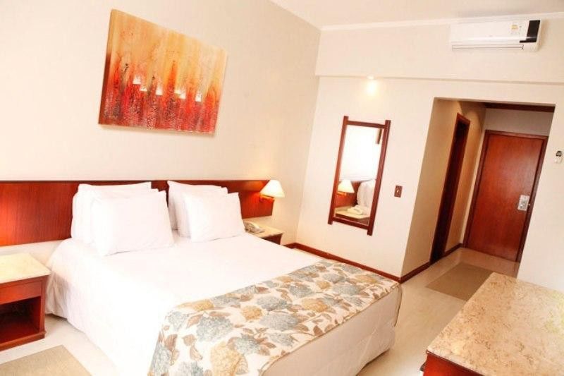 Hotel Carlton Plaza Pocos de Caldas Exterior photo