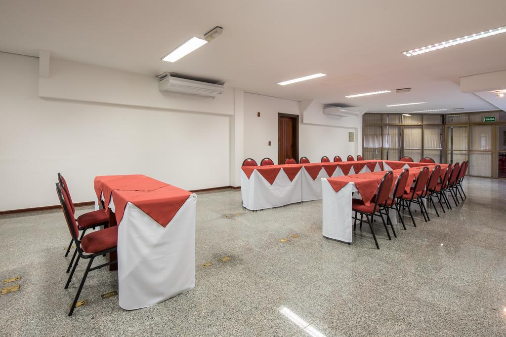 Hotel Carlton Plaza Pocos de Caldas Exterior photo
